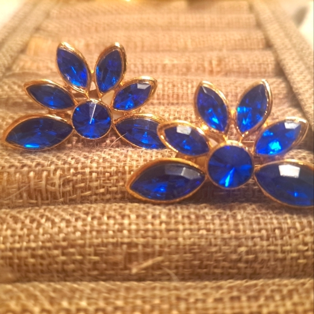 Blue Flower clip-on earrings